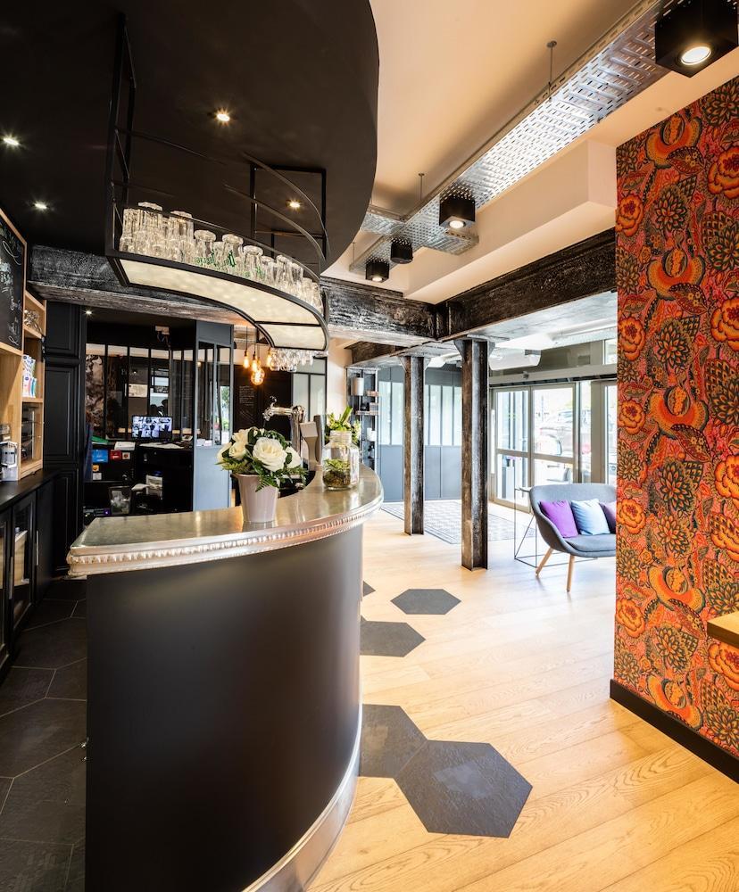 Ibis Styles Dinan Centre Ville Bagian luar foto