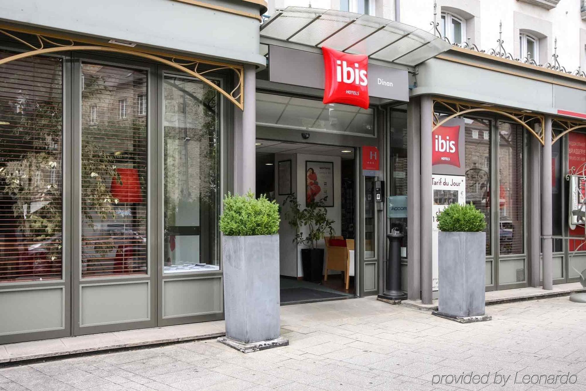 Ibis Styles Dinan Centre Ville Bagian luar foto
