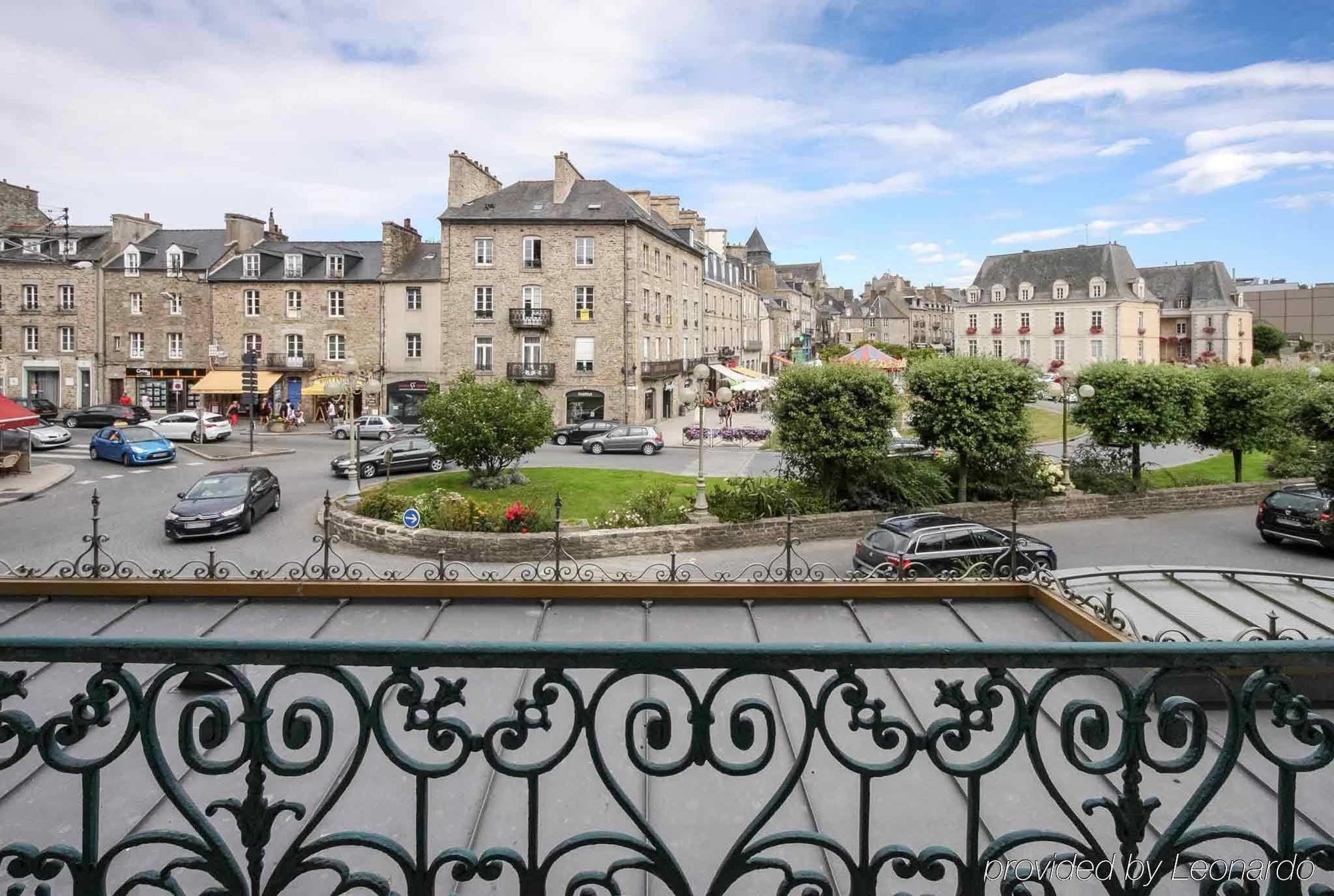 Ibis Styles Dinan Centre Ville Bagian luar foto